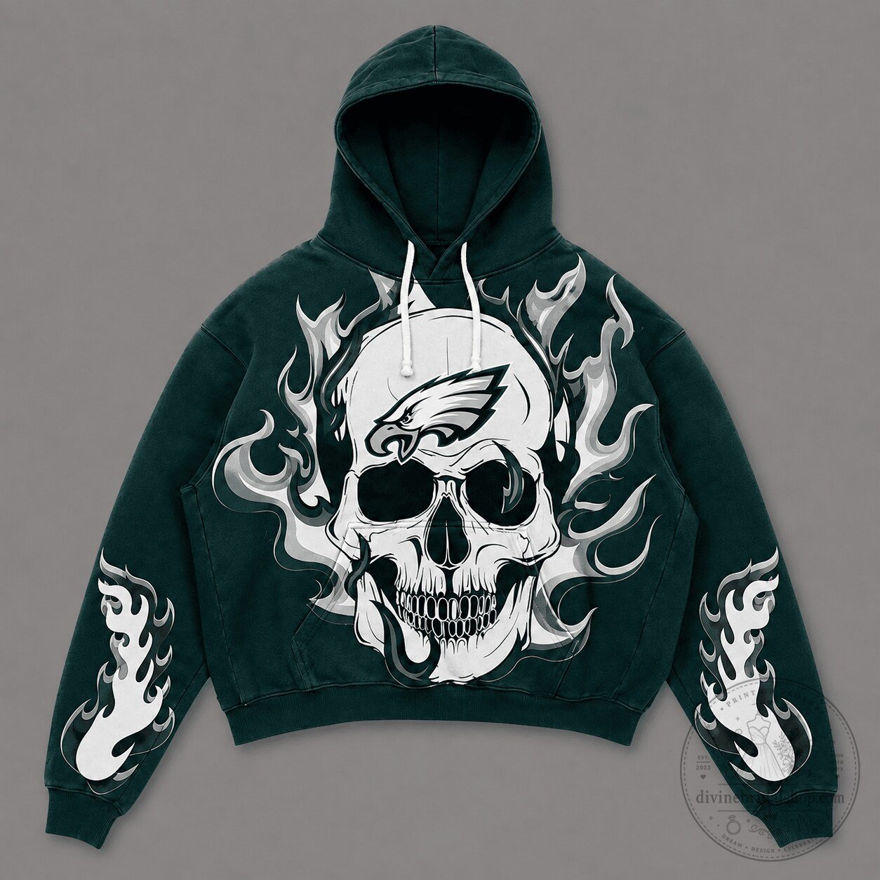 Philadelphia Eagles Skull Flame Graphic Dark Green Cropped Hoodie