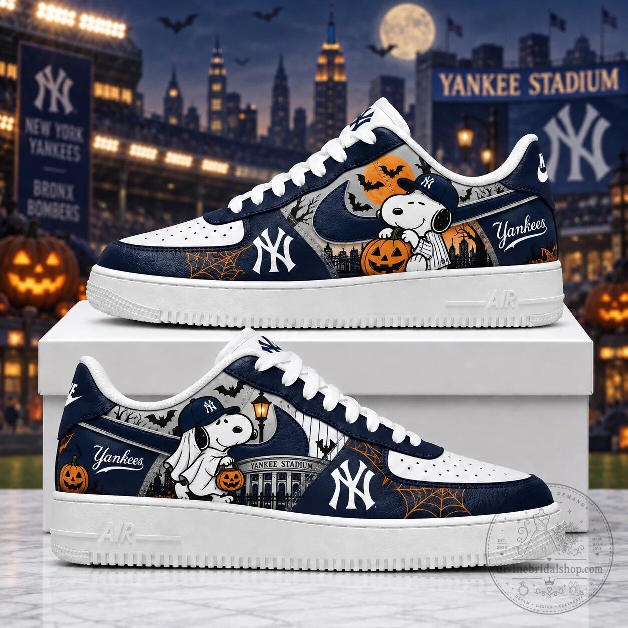 New York Yankees Snoopy Halloween Pumpkin Baseball Fan Shoes