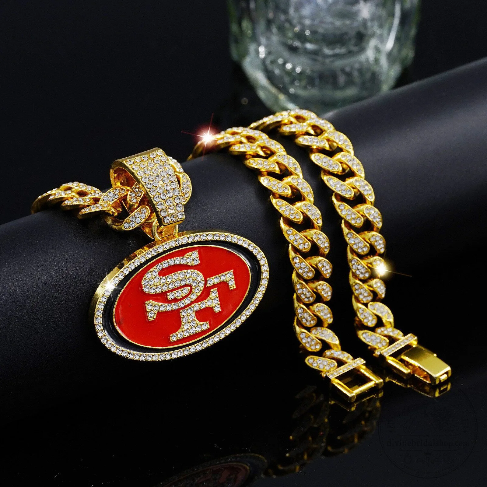 San Francisco 49ers NFL Football Team Gold Bling Pendant Necklace