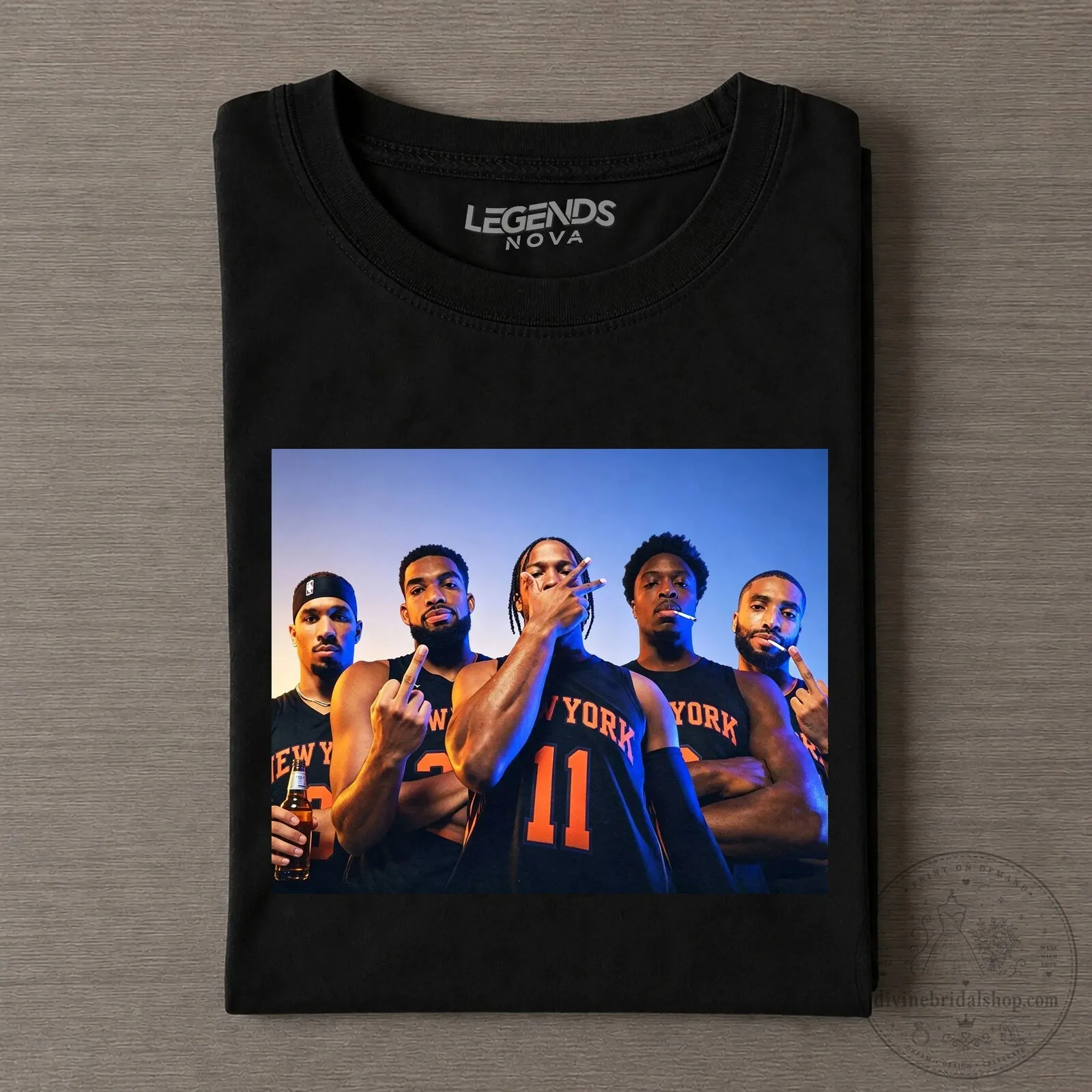 New York Knicks Basketball Team Vintage Graphic Black T-Shirt